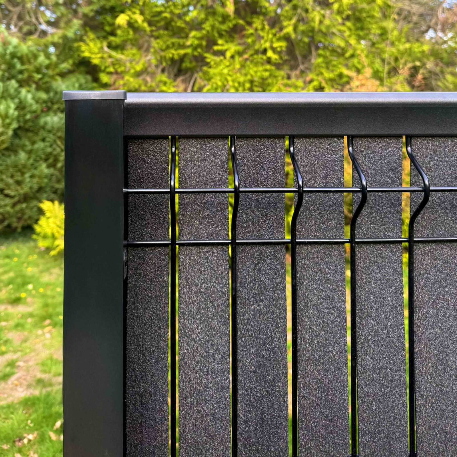 Profil aluminium de finition haut pour clôture longueur 124cm