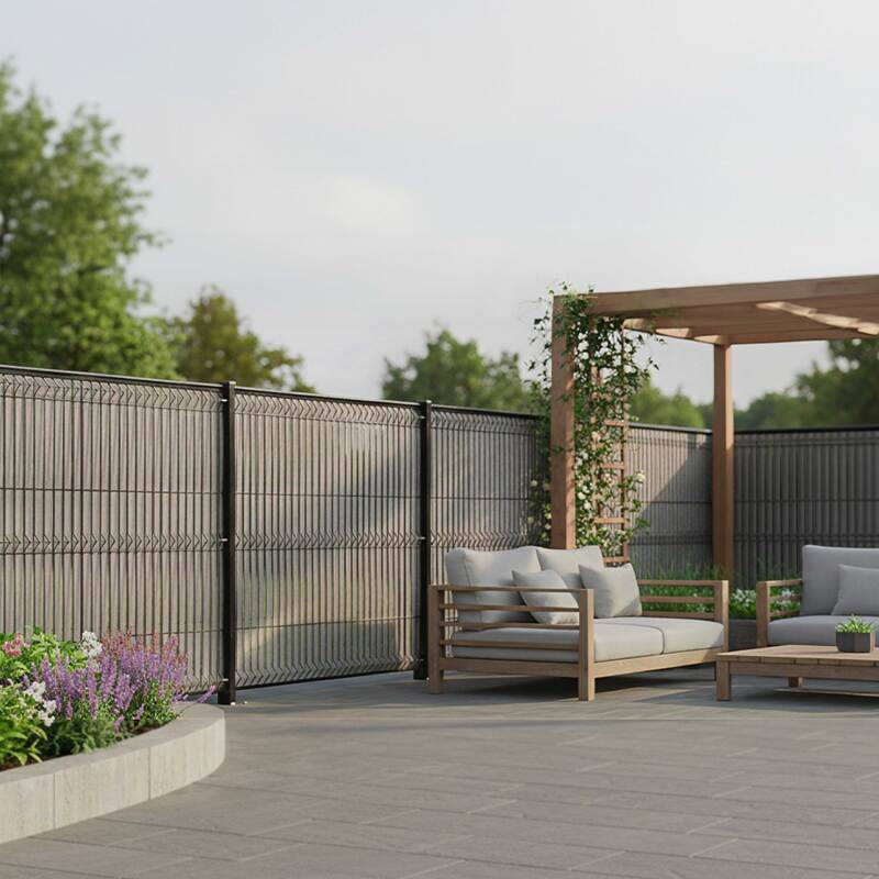 Kit lames composite occultantes rigides effet brossé grège pour grillage maille 55mm