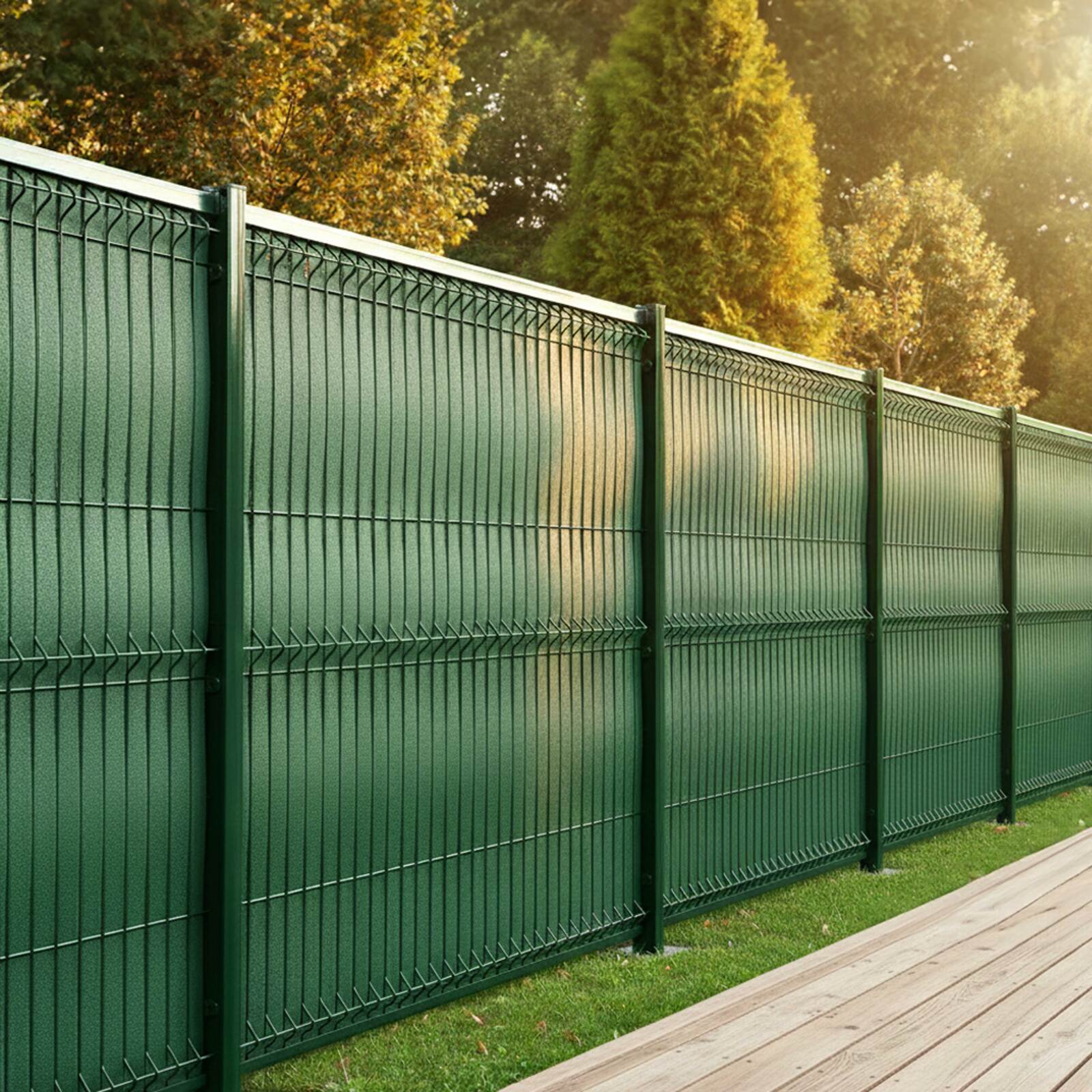 Kit lames composite occultantes rigides effet granité vert foncé pour grillage maille 55mm