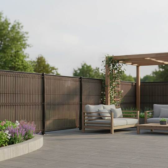 Kit lames composite occultantes rigides effet granité Marron pour grillage maille 55mm | Brise-Vue.com